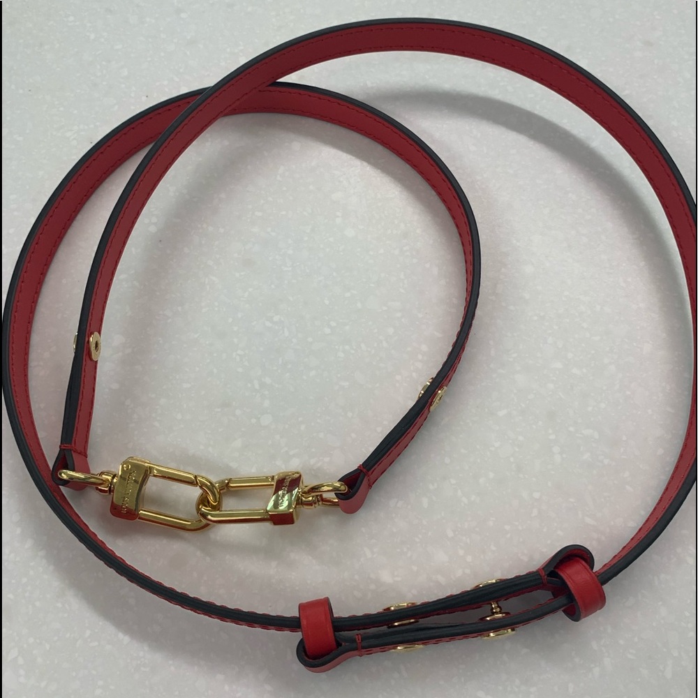 Sold‼️ New Red LV leather adjustable/removable strap - Picture 4 of 11
